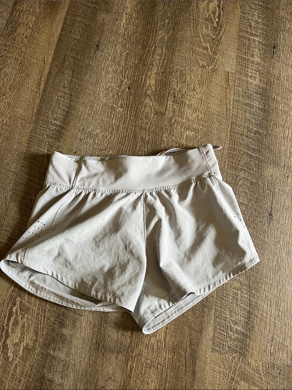 Under Armour Women's Light Grey Athletic Shorts